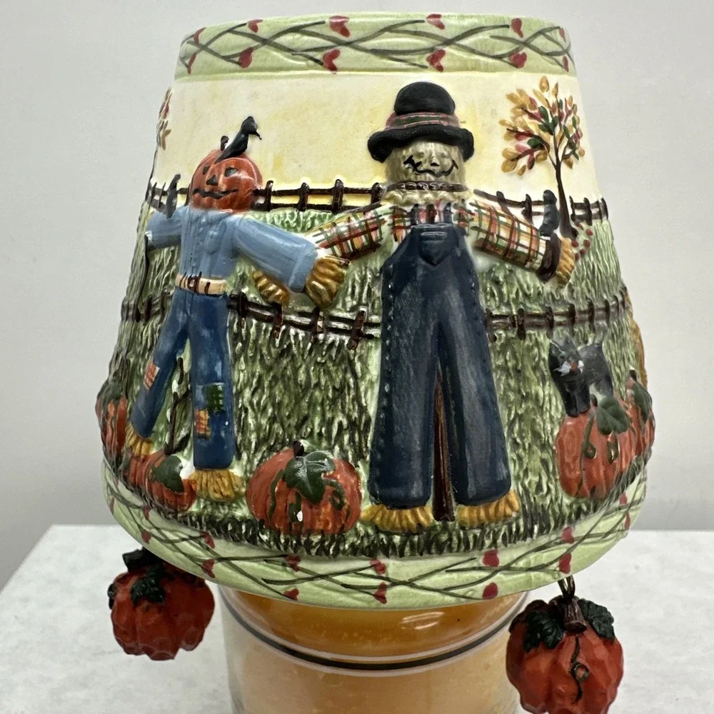 Yankee Candle Ceramic Shade Harvest 3.7 Black Band Autumn Pumpkin Charms Small